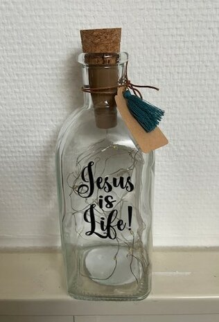 Fles 500ml met kurk en led-lampjes Jesus is life