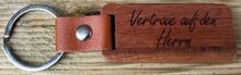  Keychain wood/leather Vertraue auf denn Herrn