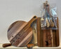 Cheese board with knife and fork Geloof Hoop Liefde_